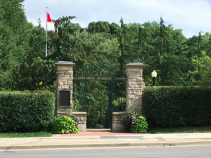 Alexander Muir Park, Lawrence Park